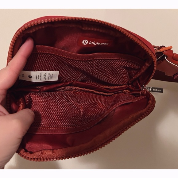 NWT Lululemon Everywhere Belt Bag Terra Burnt Orange - Picture 8 of 16